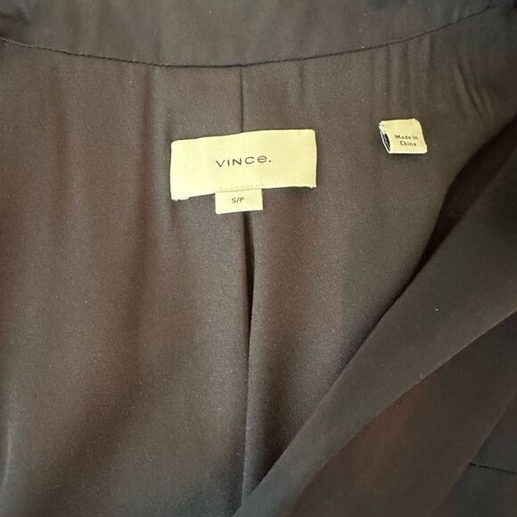 Vince Drapey Silk-Blend Cutaway Blazer - Picture 8 of 8